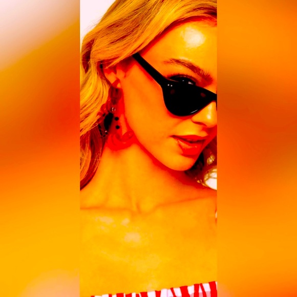 🦀🧜🏻‍♀️🦀BEACH PLEASE❗️PAPARAZZI “CRAB COUTURE” RED EARRINGS❗️🦀🧜🏻‍♀️🦀 - Picture 3 of 5